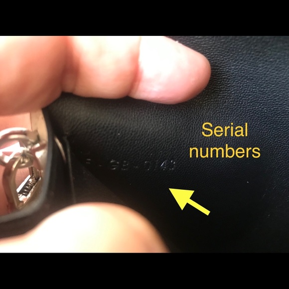 Celine crossbody bag. - Picture 2 of 16